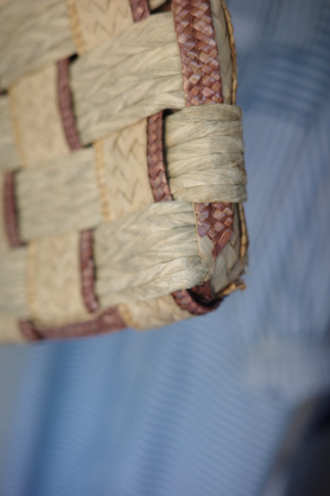 landscape-shaped raffia bag