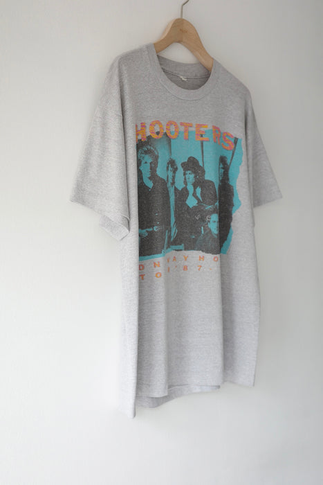 HOOTERS t-shirt in gray