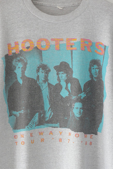 HOOTERS t-shirt in gray