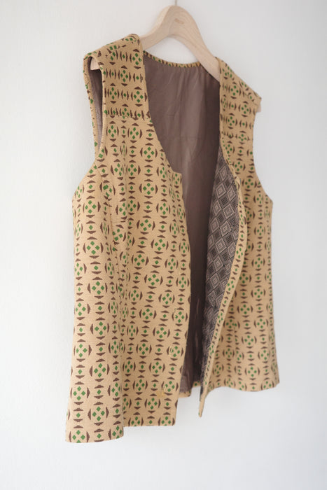 70s tailored knit vest